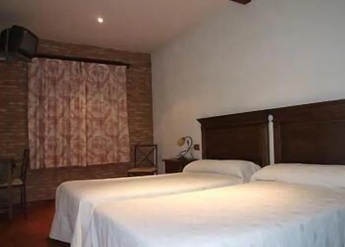 Rural Carlos I Гарганта-ла-Олья